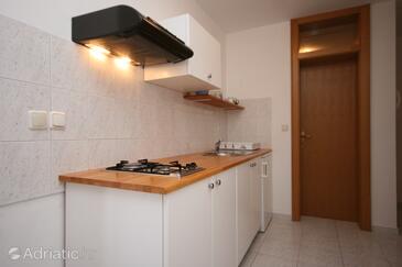 Apartments with parking space Mandre, Pag - 6405