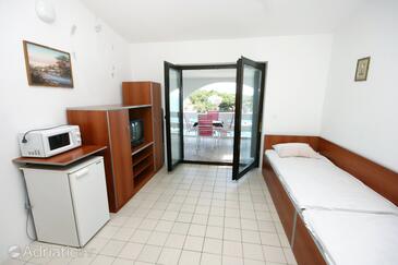 Seaside apartments with a swimming pool Potočnica (Pag) - 6407