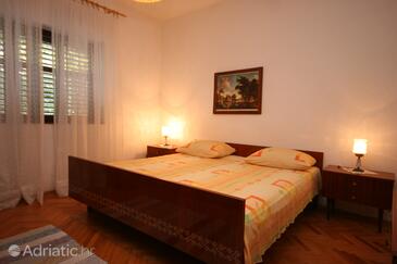 Apartments by the sea Pag - 6411