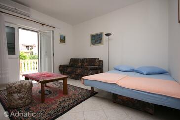 Apartments with parking space Vodice - 6444