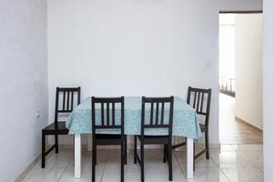 Two bedroom apartment Pirovac Two bedroom apartment Pirovac, Šibenik (A-6447-b)