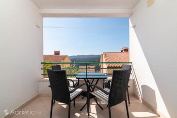 Leiligheter med parkering Rabac, Labin - 6464