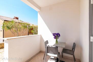 Leiligheter med parkering Rabac, Labin - 6464