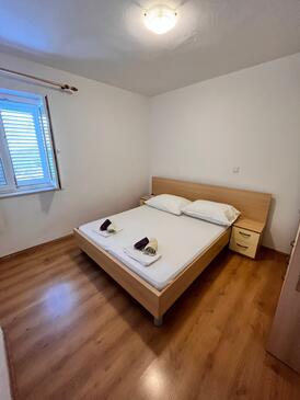 Apartmani uz more Metajna, Pag - 6465