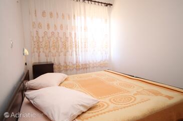 Appartamenti con parcheggio Pogliana - Povljana, Pago - Pag - 6468