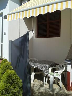 Appartamenti con parcheggio Pogliana - Povljana, Pago - Pag - 6468