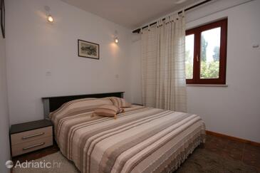 Apartments by the sea Mandre, Pag - 6474