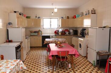 Apartmani i sobe uz more Povljana, Pag - 6476