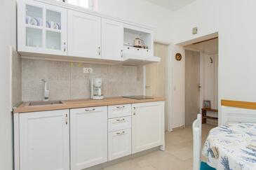 Appartamenti con parcheggio Bilo, Capocesto - Primošten - 6478