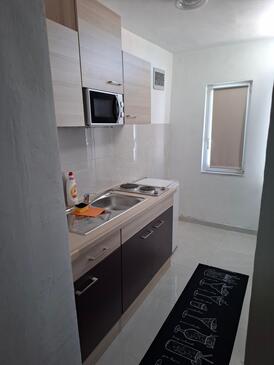 Metajna, Küche in folgender Unterkunftsart apartment, WiFi.