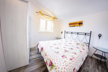 Apartments by the sea Mandre, Pag - 6516