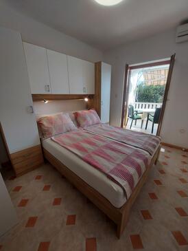 Apartments by the sea Mandre, Pag - 6518