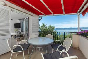 2-Zimmer-Ferienwohnung Pisak 2-Zimmer-Ferienwohnung Pisak, Omis (A-652-a)