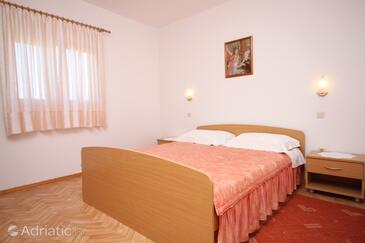 Apartmani uz more Vlašići, Pag - 6523