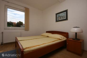 Апартаменти біля моря Мандре - Mandre, Паг - Pag - 6537