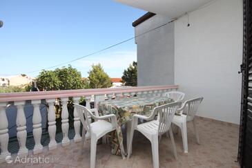 Apartments with parking space Vrsi - Mulo, Zadar - 6547