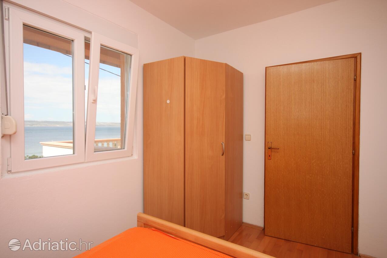 A-6549-a - Privatunterkunft - Ferienwohnungen am Meer Maslenica, Novigrad