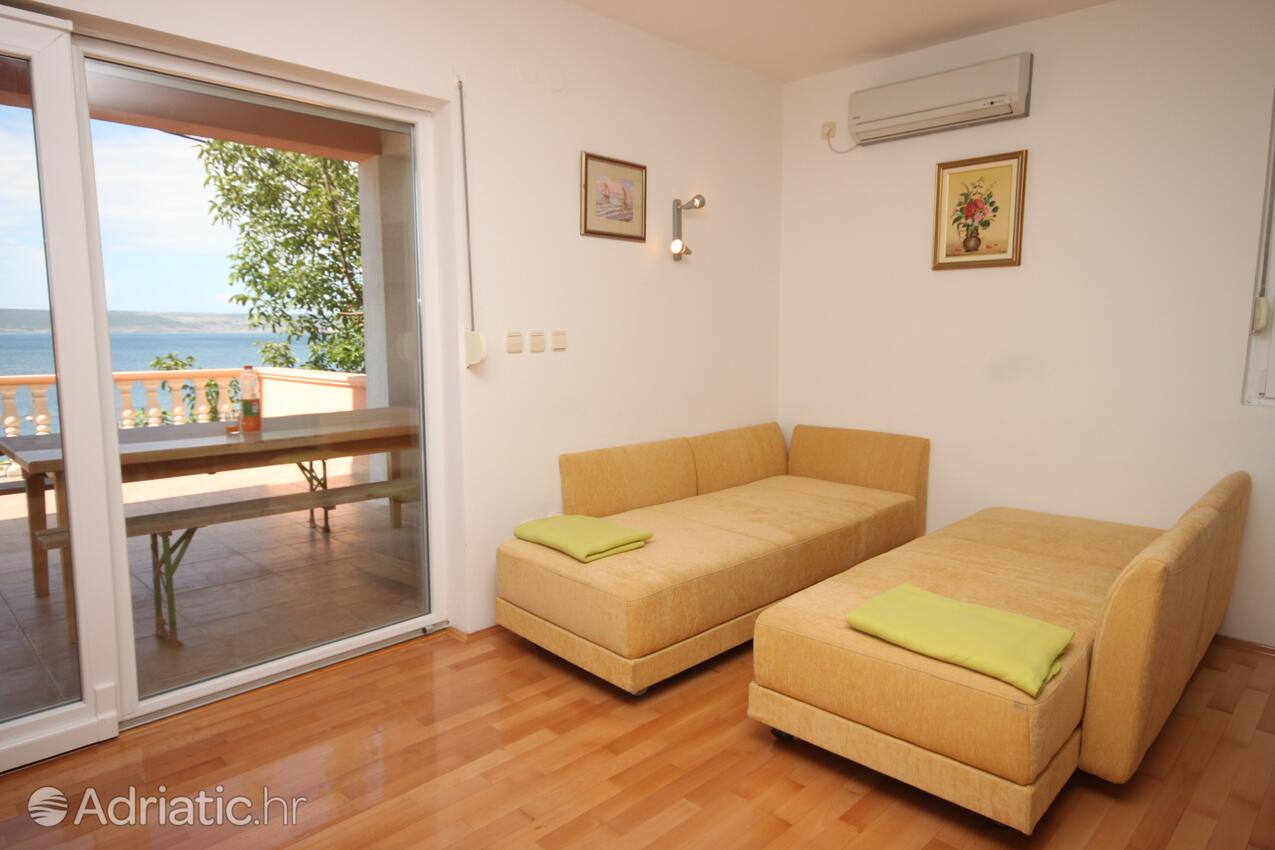 A-6549-a - Privatunterkunft - Ferienwohnungen am Meer Maslenica, Novigrad