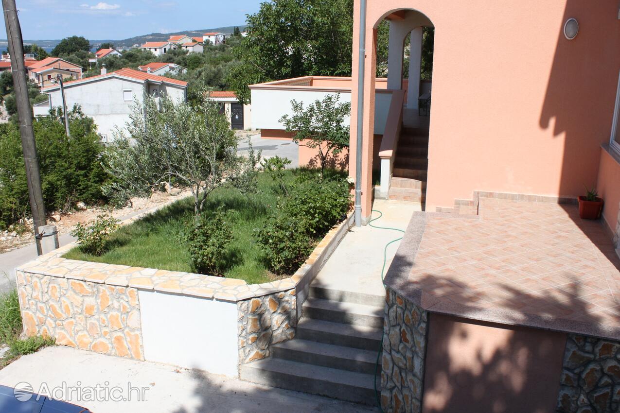 Hof - Ferienwohnungen am Meer Maslenica, Novigrad