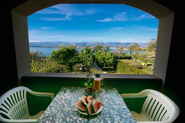 Apartamentos con piscina adecuados para familias con niños Nin, Zadar - 6560