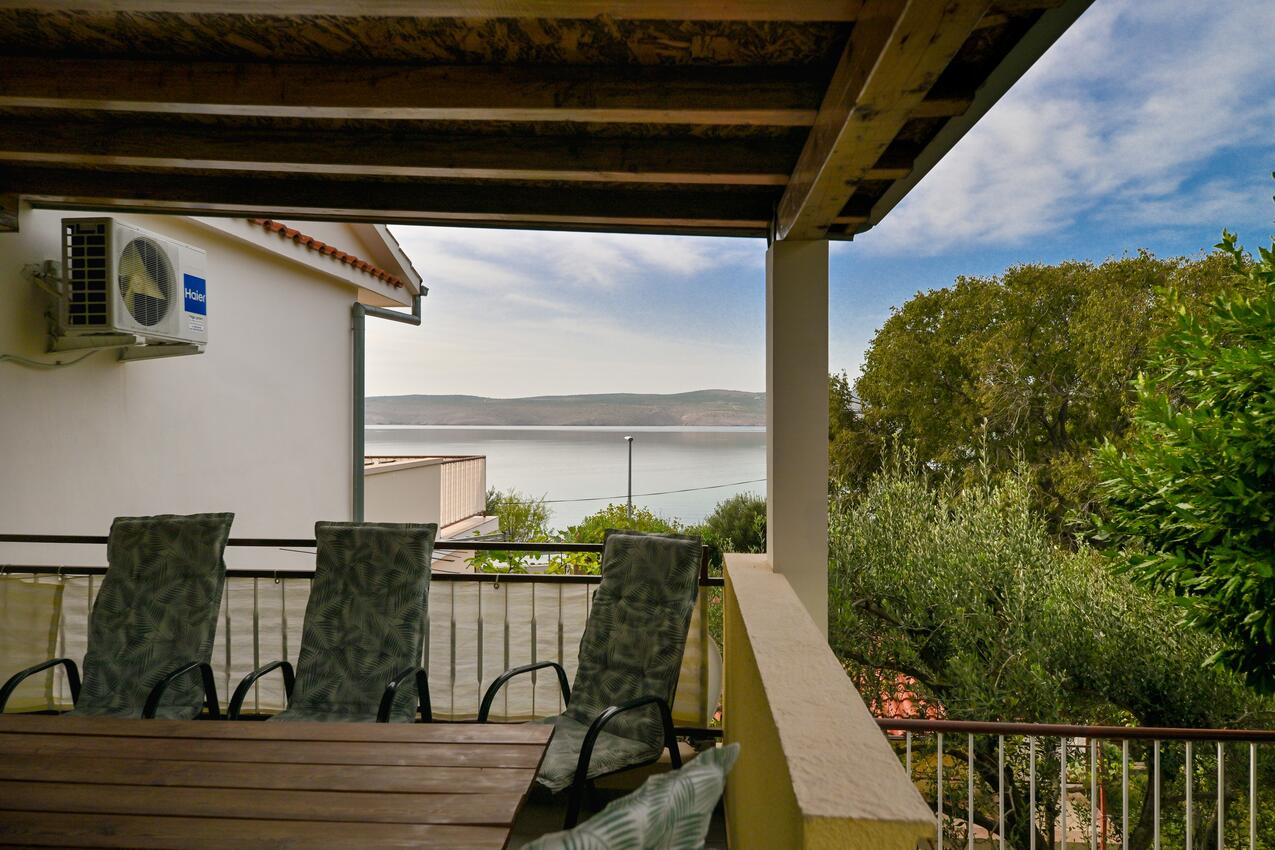 A-6564-a - Private accommodation - Apartments by the sea Seline, Paklenica
