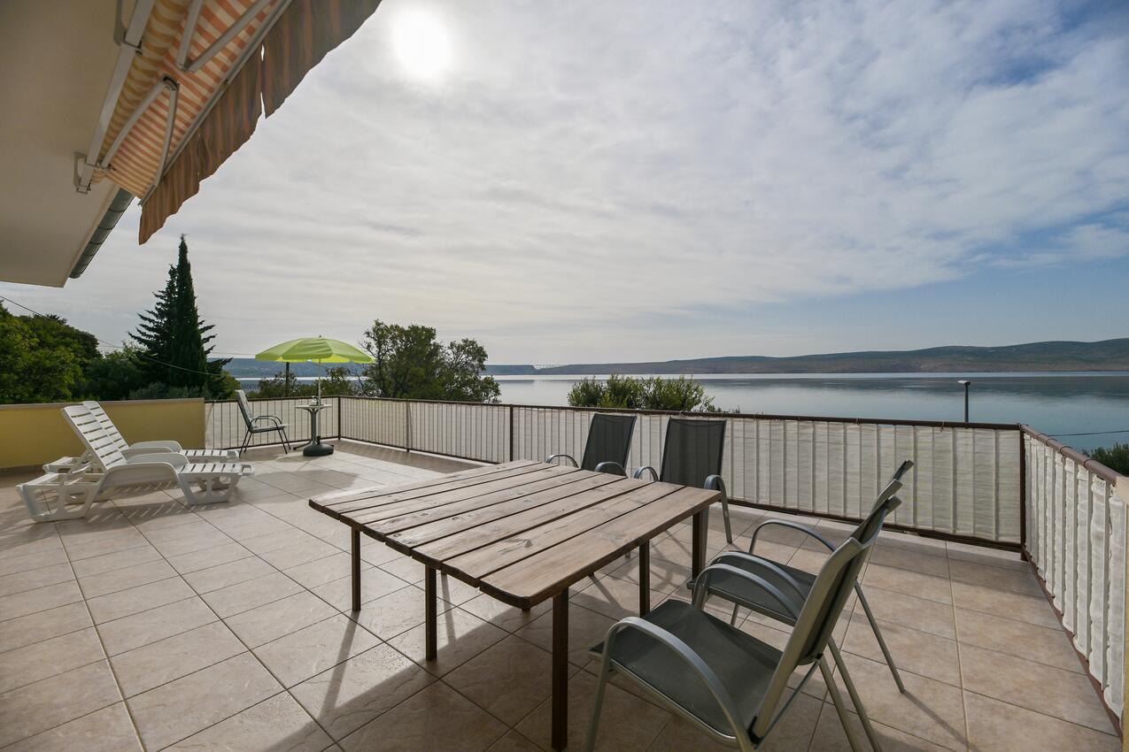 A-6564-a - Private accommodation - Apartments by the sea Seline, Paklenica