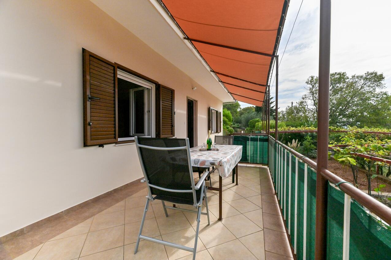 A-6564-b - Private accommodation - Apartments by the sea Seline, Paklenica