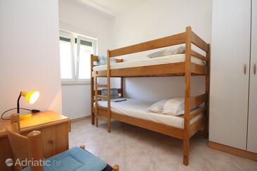 Appartements avec parking Kozjaca, Paklenica - 6565