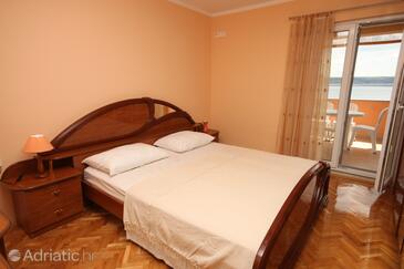 Holiday apartments Maslenica, Novigrad - 6571