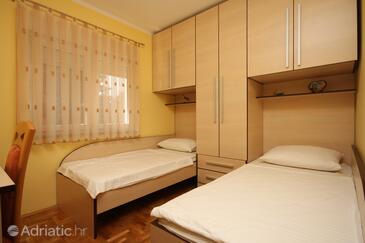 Holiday apartments Maslenica, Novigrad - 6571