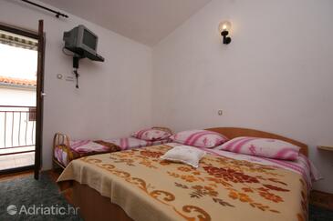 Appartamenti accanto al mare Ortopula - Starigrad, Paklenica - 6579