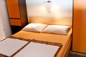 Apartmani uz more Pisak, Omiš - 658