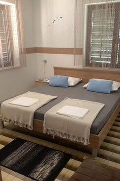 Apartments and rooms by the sea Starigrad, Paklenica - 6591