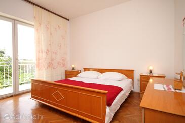 Apartments by the sea Starigrad, Paklenica - 6593