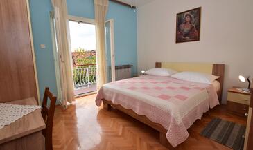 Apartmani i sobe s parkingom Starigrad, Paklenica - 6594