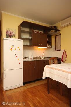 Apartments by the sea Maslenica, Novigrad - 6602