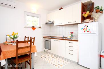 Apartments with parking space Seline, Paklenica - 6603