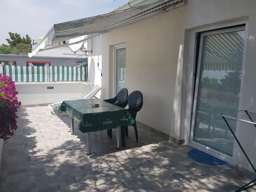 Apartmanok parkolóhellyel Seline, Paklenica - 6604