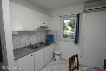 Apartmani s parkingom Baška Voda, Makarska - 6612
