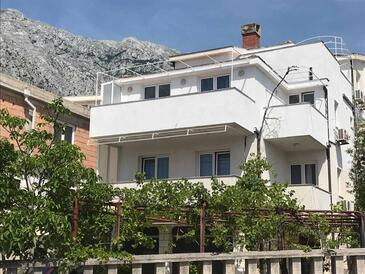 Baška Voda, Makarska, Objekt 6612 - Apartmani sa šljunčanom plažom.