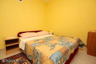 Apartments by the sea Starigrad, Paklenica - 6623