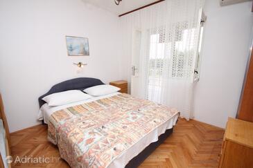 Apartmaji s parkingom Seline, Paklenica - 6629