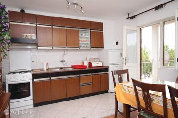 Apartmaji s parkingom Seline, Paklenica - 6629