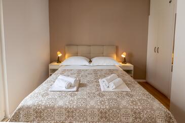 Ferienwohnungen mit Parkplatz Makarska - 6632