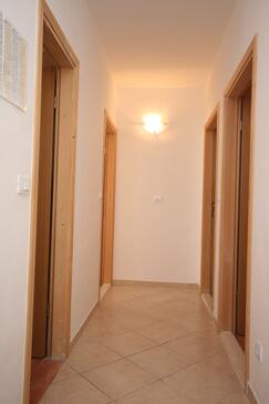 Apartments with terrace Makarska, Central Dalmatia