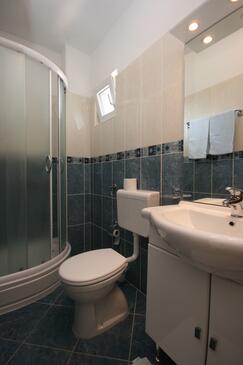 Apartments with terrace Makarska, Central Dalmatia