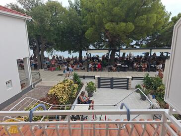 Однокімнатні апартаменти Дрвенік Доня Вала - Drvenik Donja vala (Макарска - Makarska) (A-6658-c(