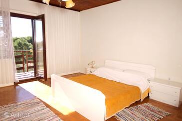 Apartments by the sea Privlaka, Zadar - 666