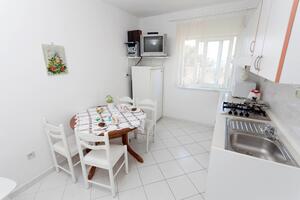 2-Zimmer-Ferienwohnung Podgora 2-Zimmer-Ferienwohnung Podgora, Makarska (A-6671-b)