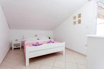 Apartamentos junto al mar Podgora, Makarska - 6671
